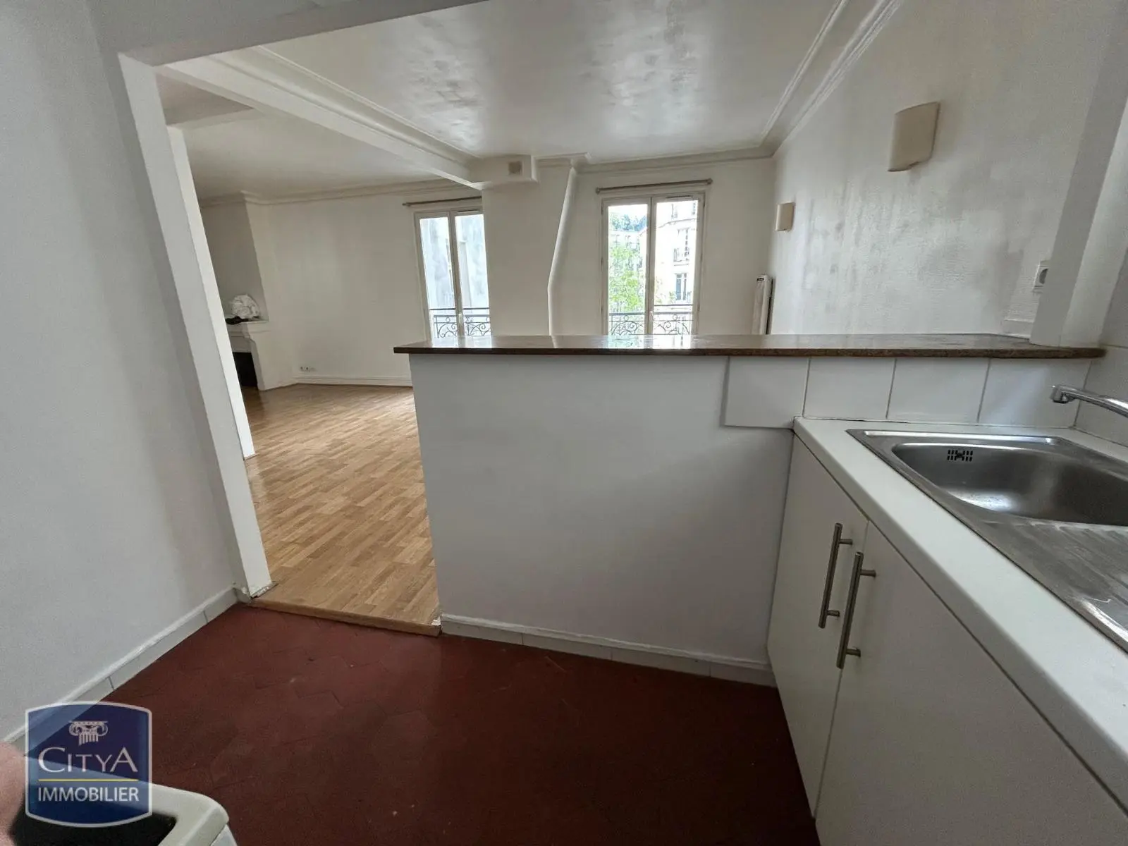 Photo 5 Appartement 1 pièce 45.71m²