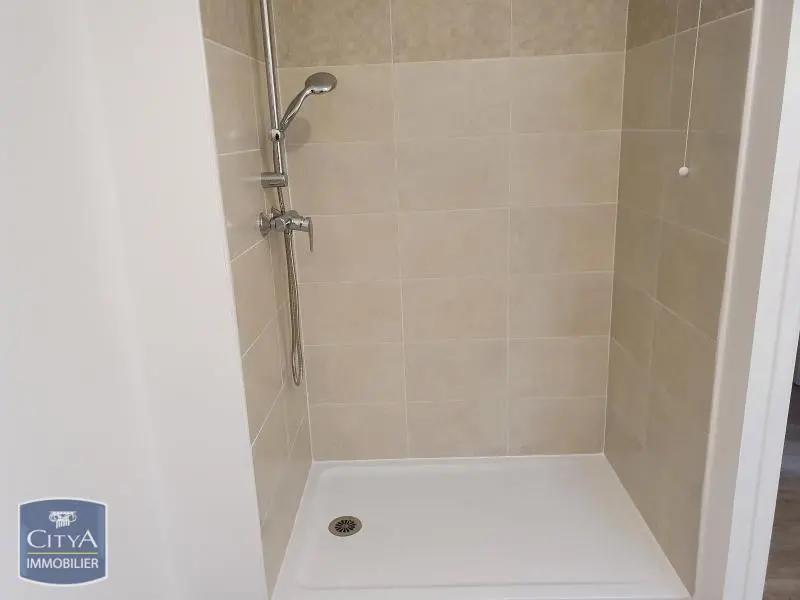 Photo 5 Appartement 1 pièce 28.36m²