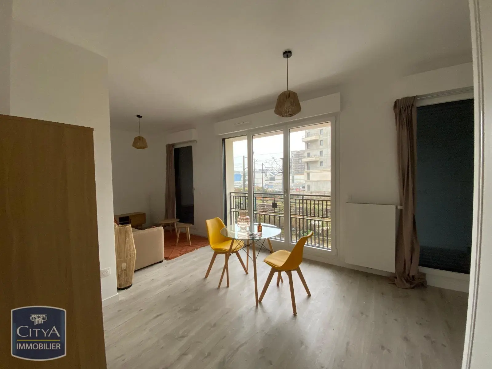 Photo 1 Appartement 1 pièce 30.1m²