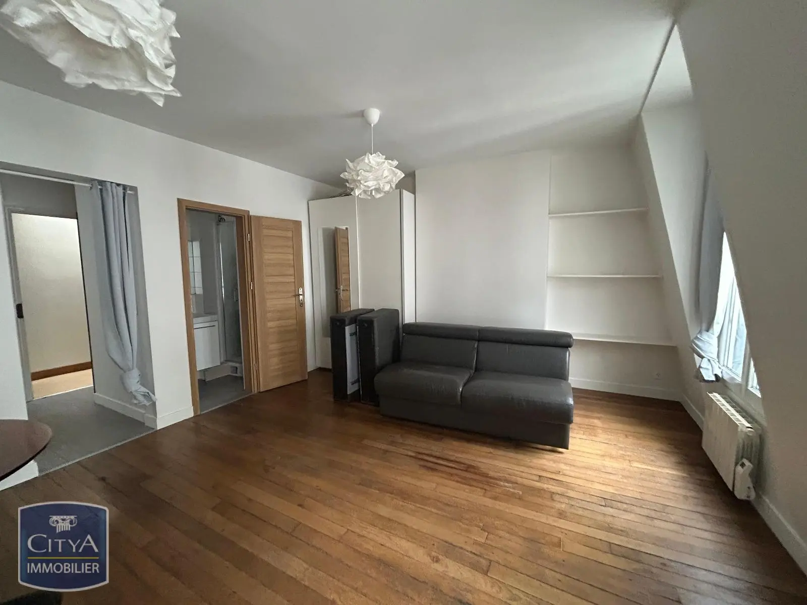 Photo 2 Appartement 1 pièce 29.53m²