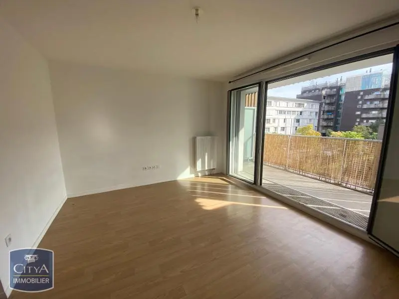 Photo 1 Appartement 1 pièce 25.9m²