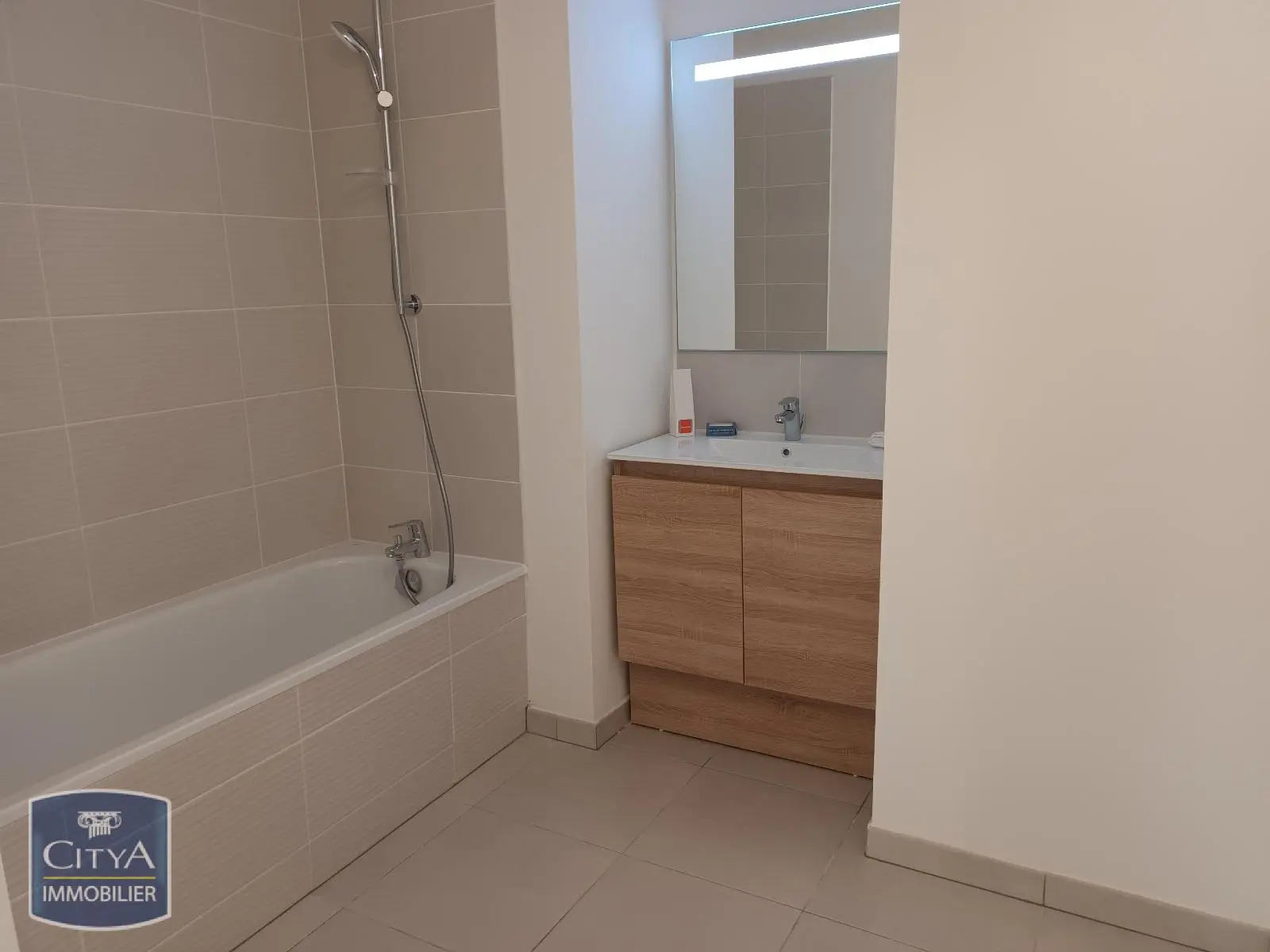 Photo 6 Appartement 3 pièces 58.2m²