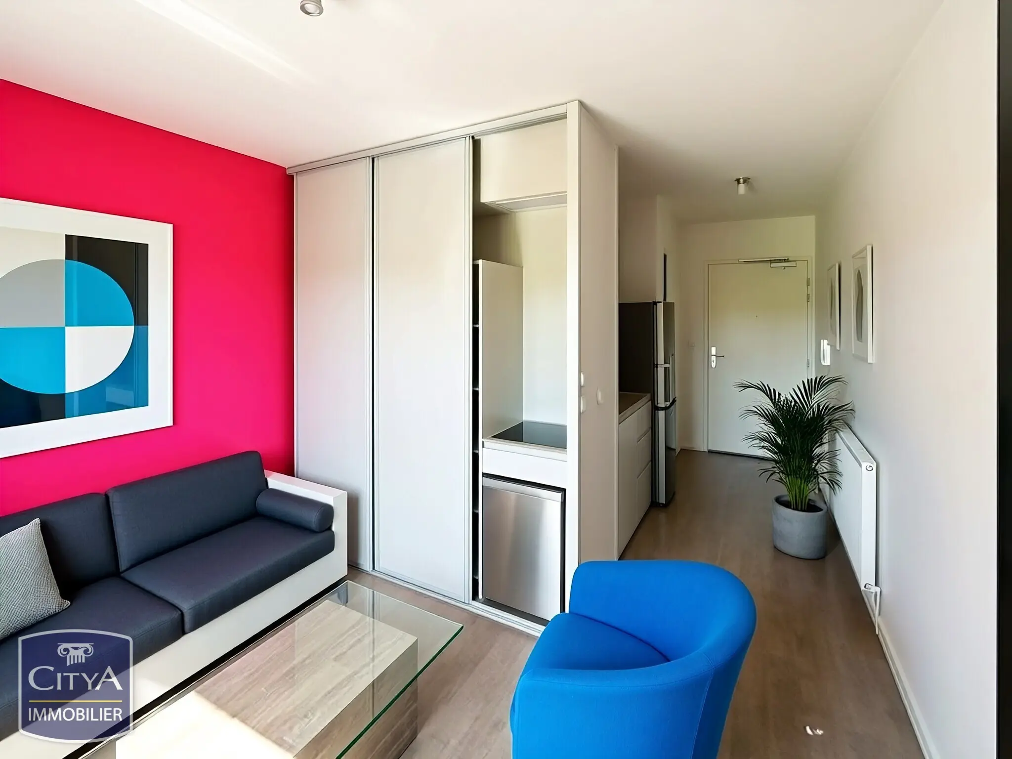 Photo 1 Appartement 1 pièce 19m²