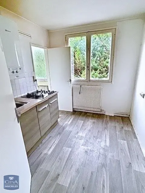 Photo 3 Appartement 4 pièces 72.81m²