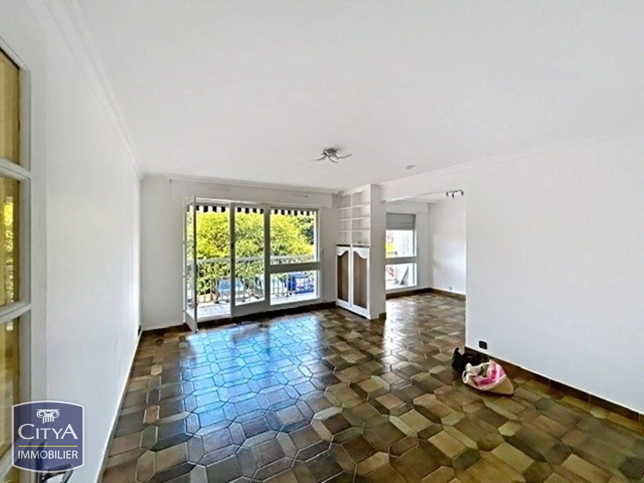 Photo 1 Appartement 4 pièces 80m²