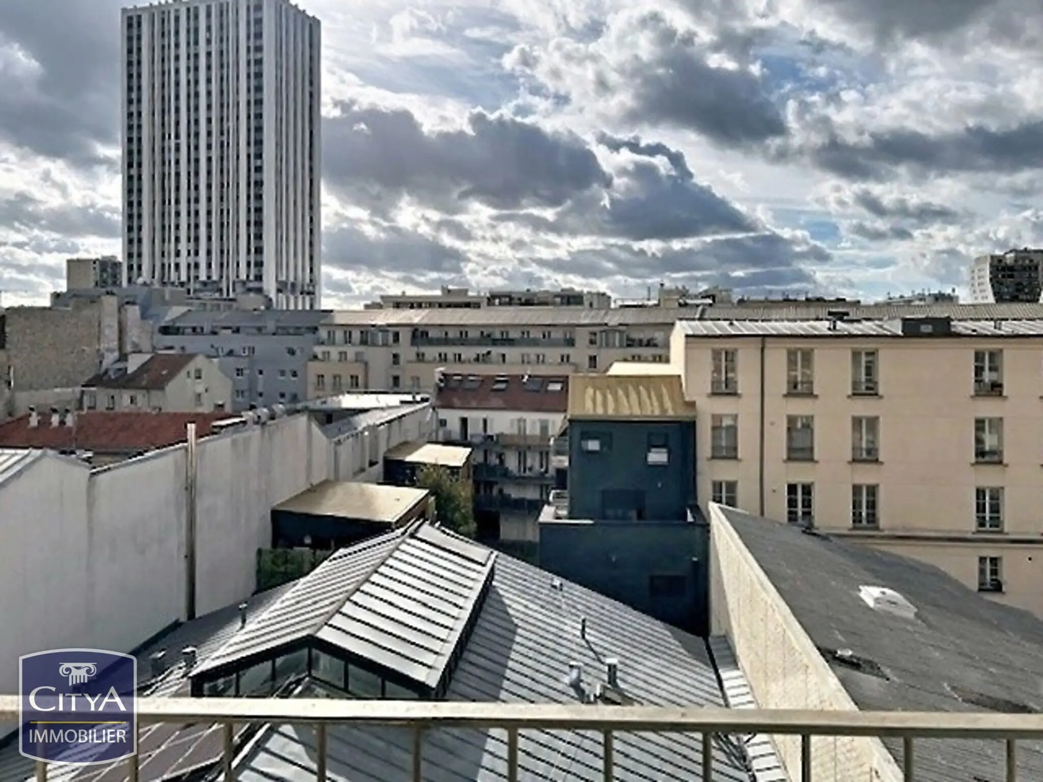 Photo 1 Appartement 1 pièce 29.3m²