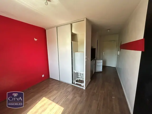 Photo 1 Appartement 1 pièce 19m²