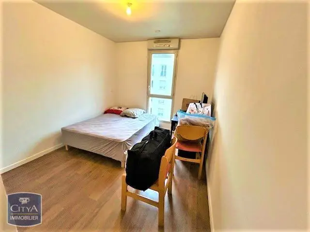 Photo 1 Appartement 1 pièce 18m²