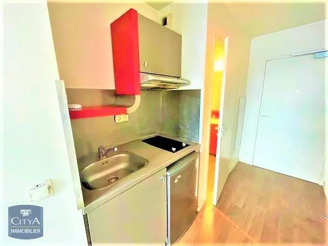 Photo 1 Appartement 1 pièce 19m²