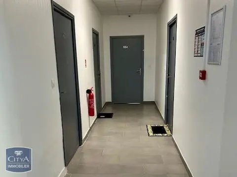 Photo 4 Appartement 1 pièce 15.83m²