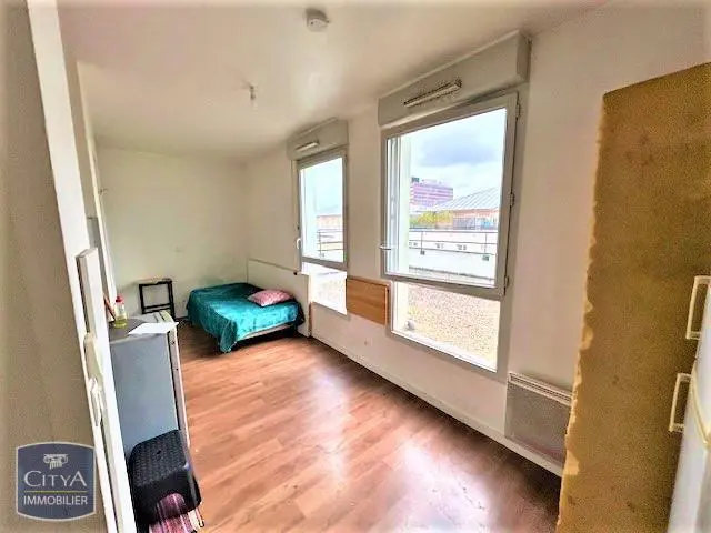Photo 1 Appartement 1 pièce 19m²