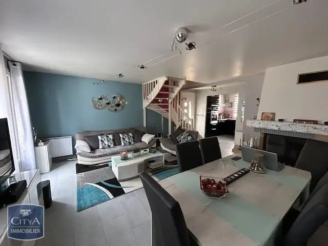 Photo 1 Maison 4 pièces 78m²