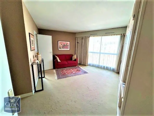 Photo 3 Appartement 1 pièce 32m²