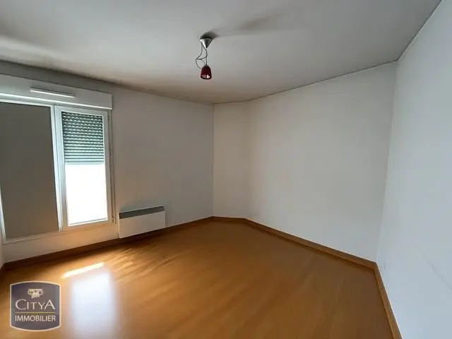 Photo 1 Appartement 1 pièce 20m²