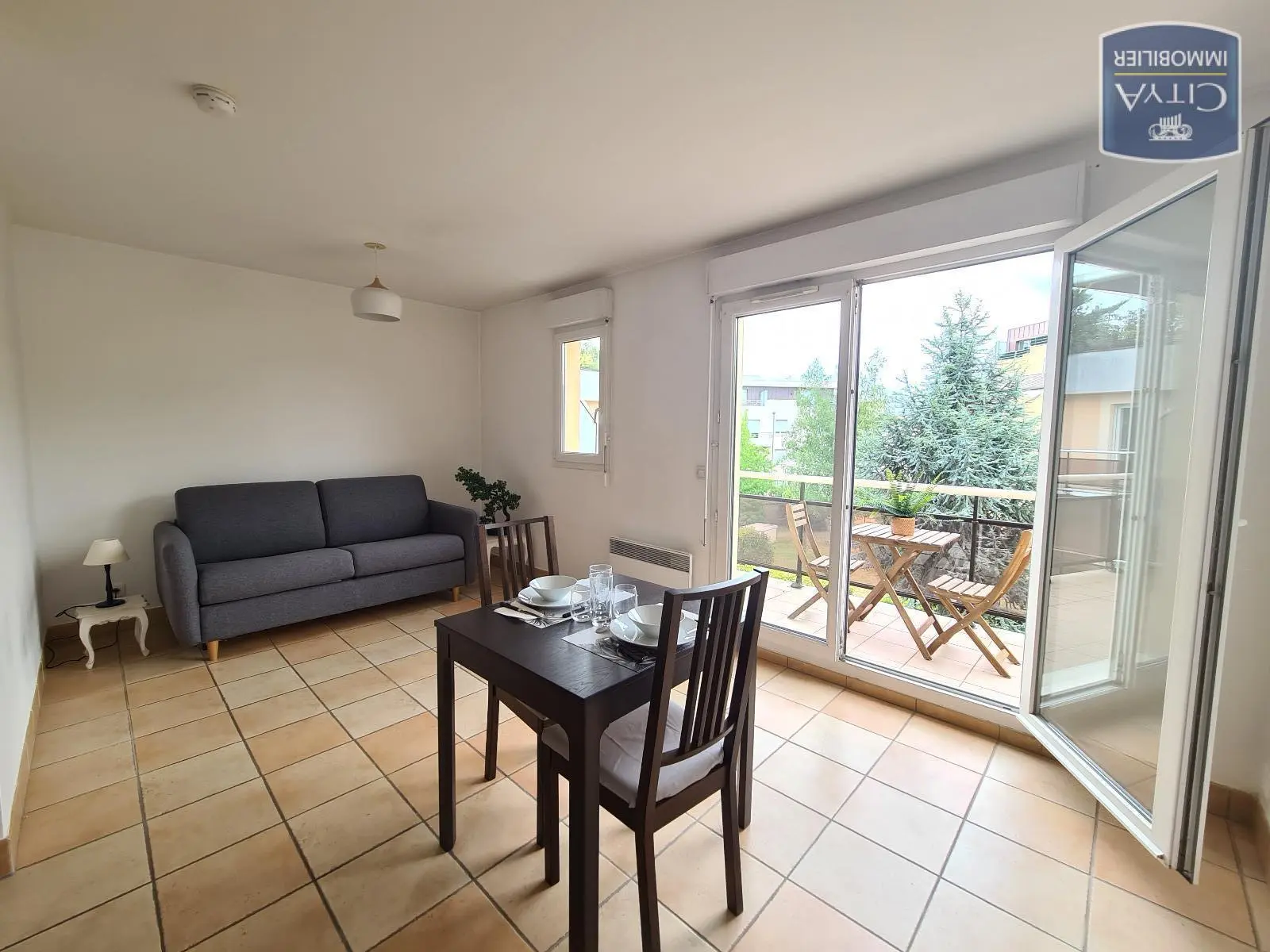 Photo 1 Appartement 1 pièce 28.98m²