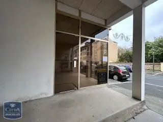 Photo 2 Local Commercial 144.8m²