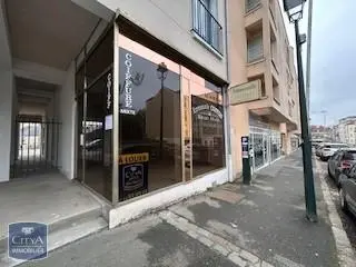 Photo 1 Local Commercial 144.8m²