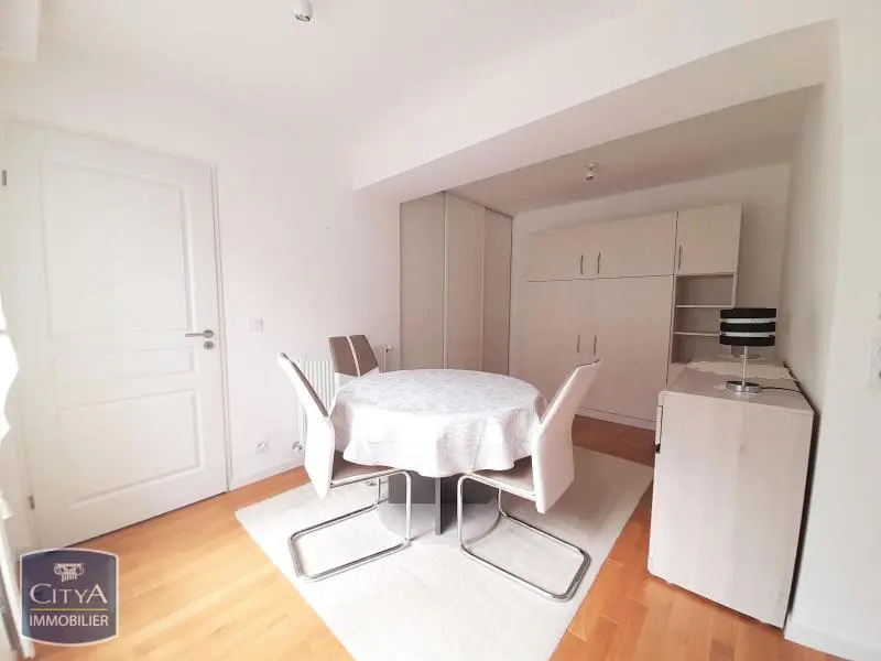 Photo 3 Appartement 1 pièce 39.44m²