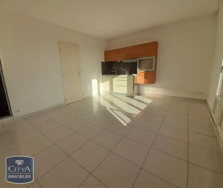 Photo 2 Appartement 1 pièce 23.05m²