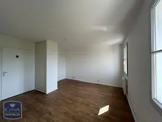 Photo 2 Appartement 1 pièce 26.9m²