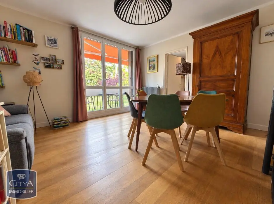 Photo 1 Appartement 4 pièces 80.74m²