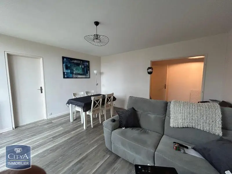 Photo 2 Appartement 4 pièces 80.4m²