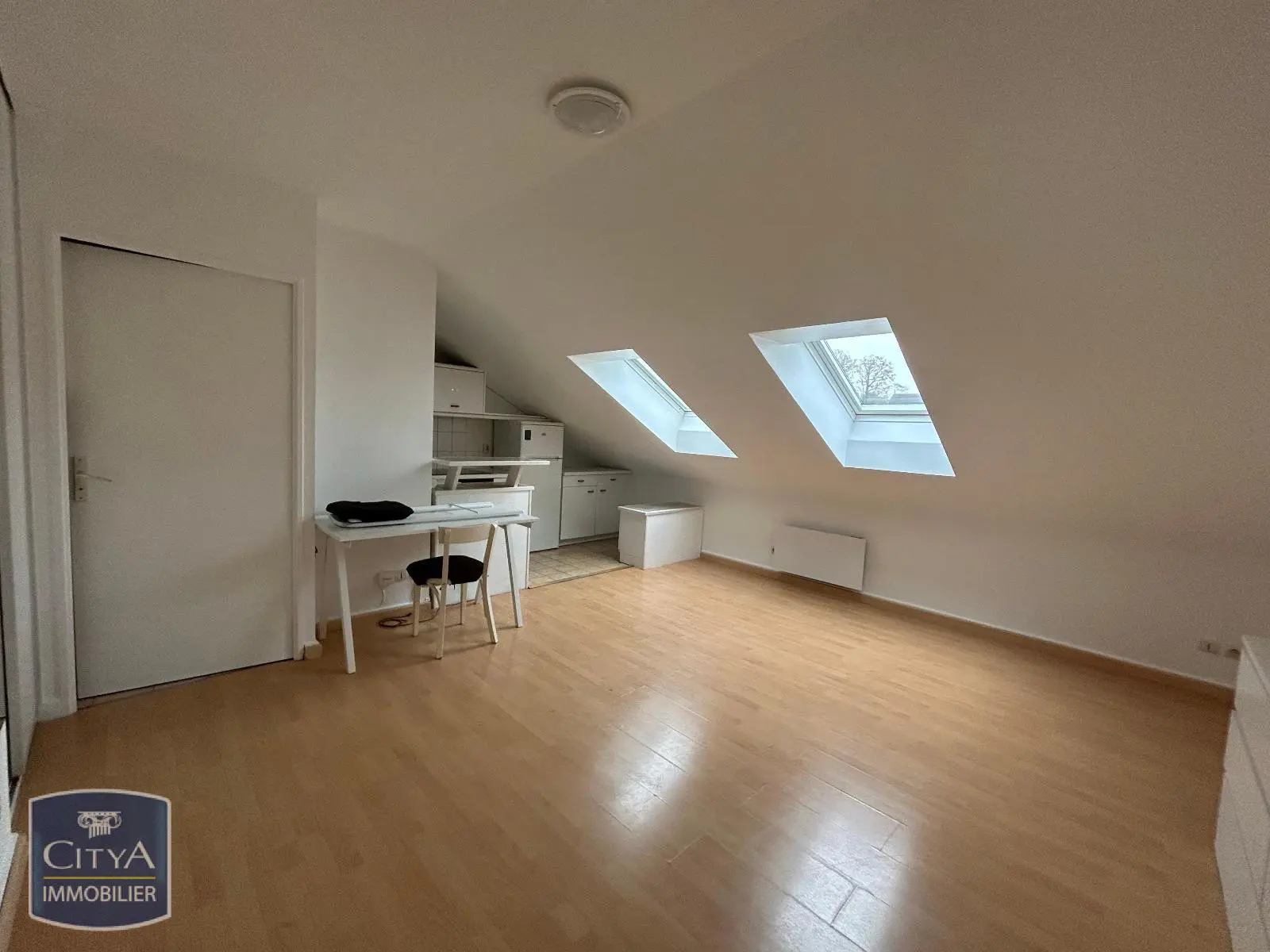 Photo 2 Appartement 1 pièce 20.93m²