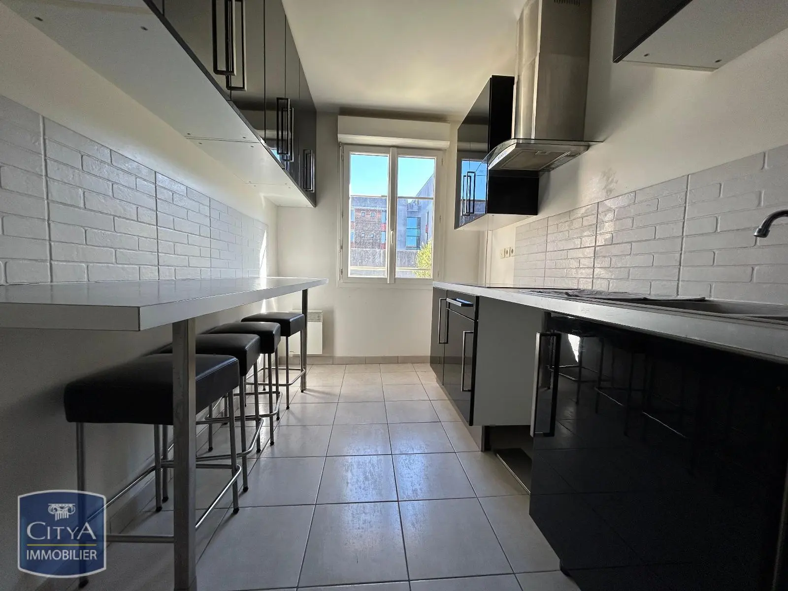 Photo 2 Appartement 4 pièces 82.08m²