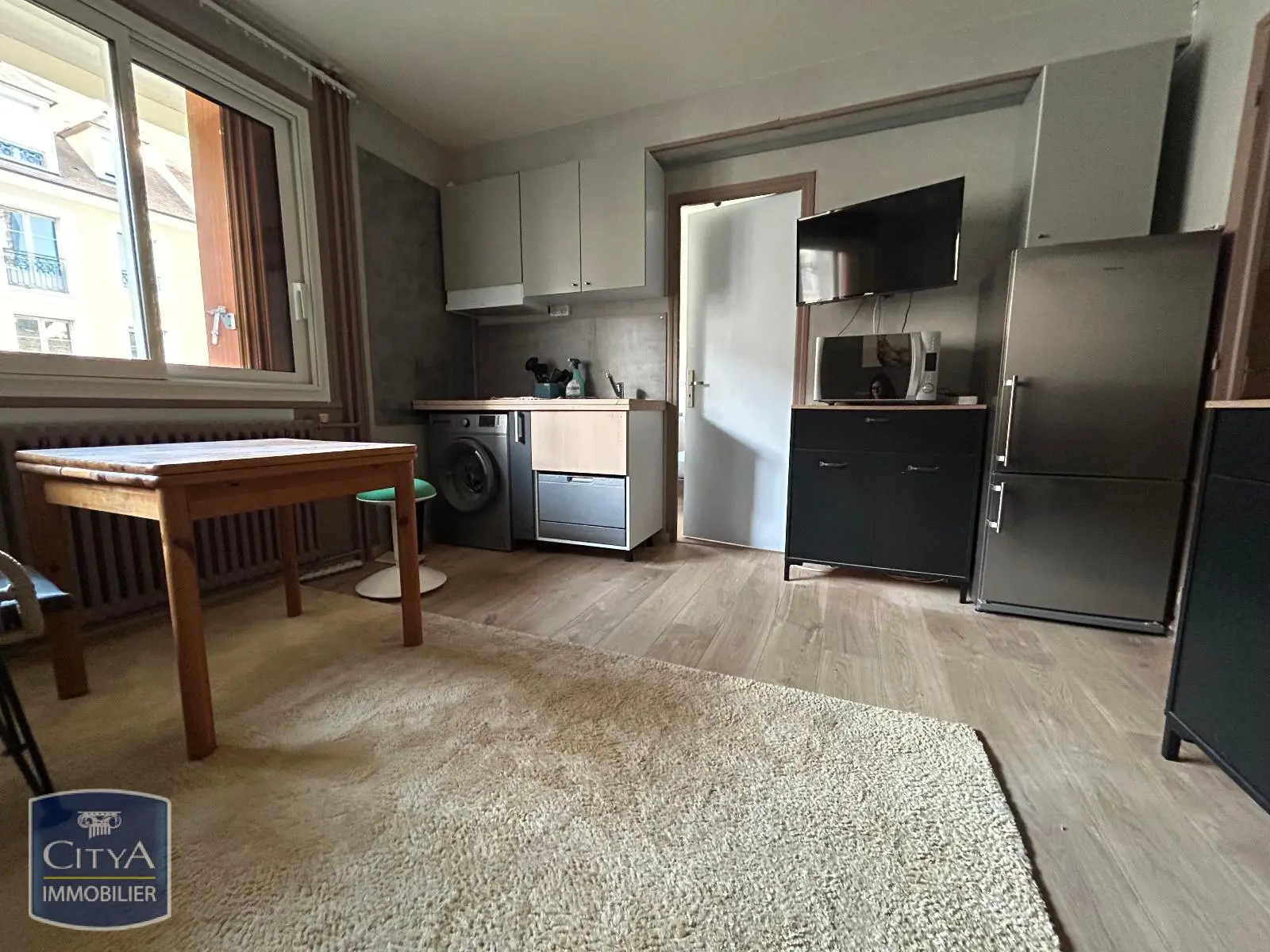 Photo 1 Appartement 1 pièce 29.24m²