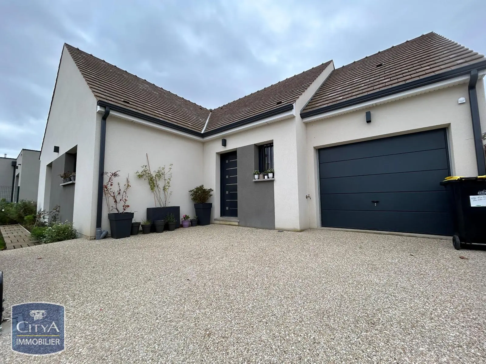 Photo 1 Maison 4 pièces 97.42m²