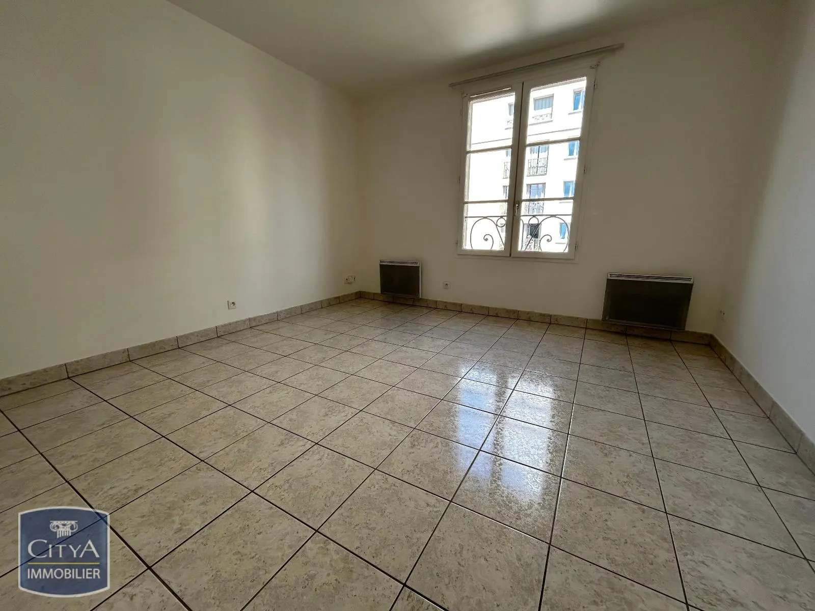 Photo 3 Appartement 1 pièce 22.88m²