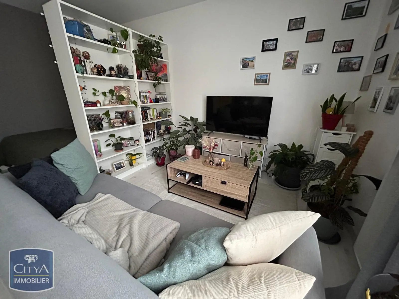 Photo 2 Appartement 1 pièce 30.09m²