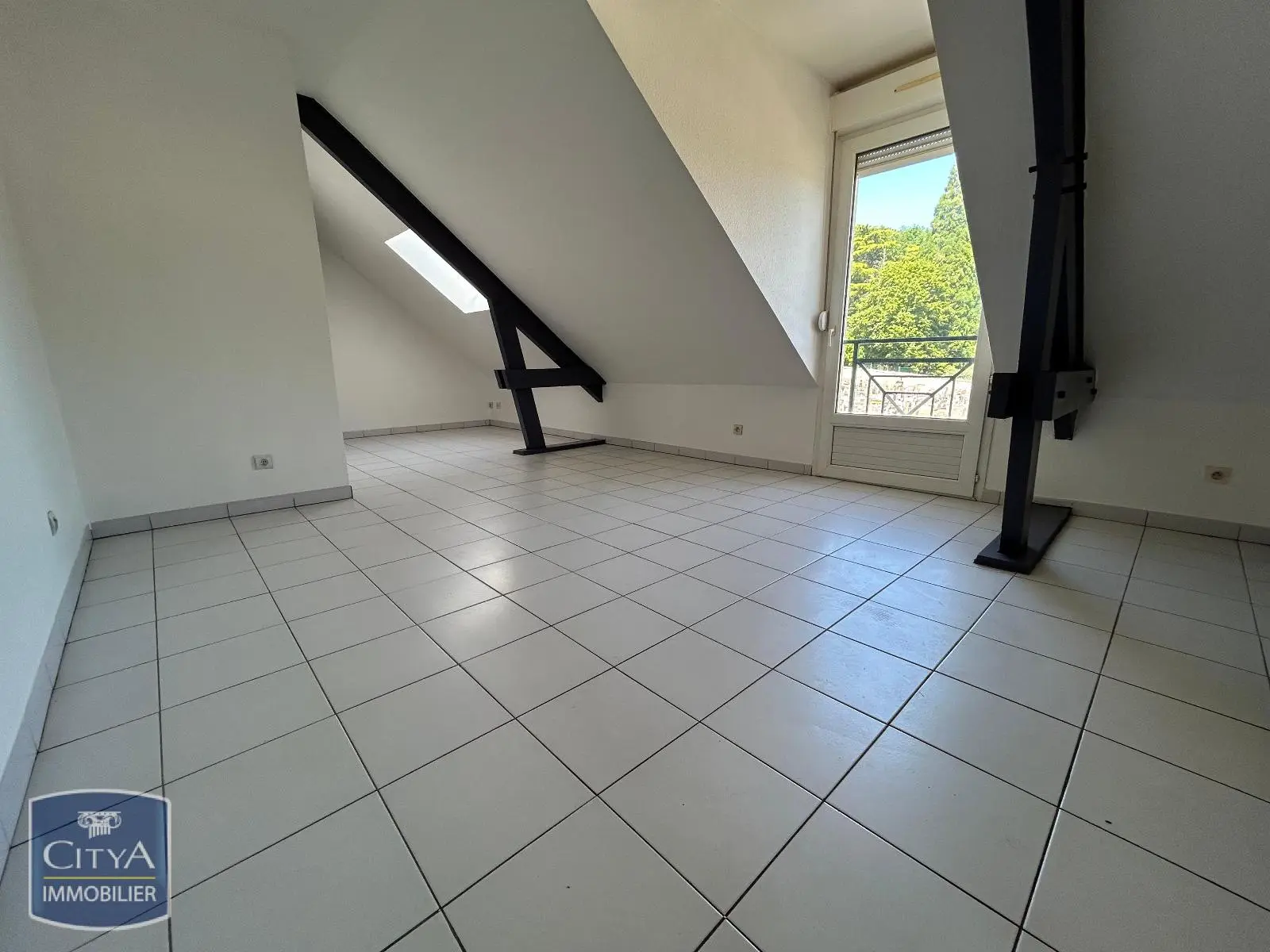 Photo 1 Appartement 2 pièces 32.87m²