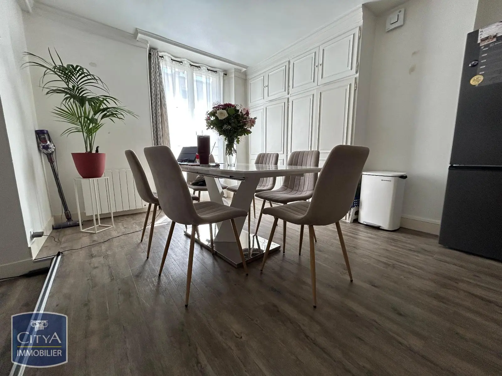 Photo 2 Appartement 4 pièces 95.3m²