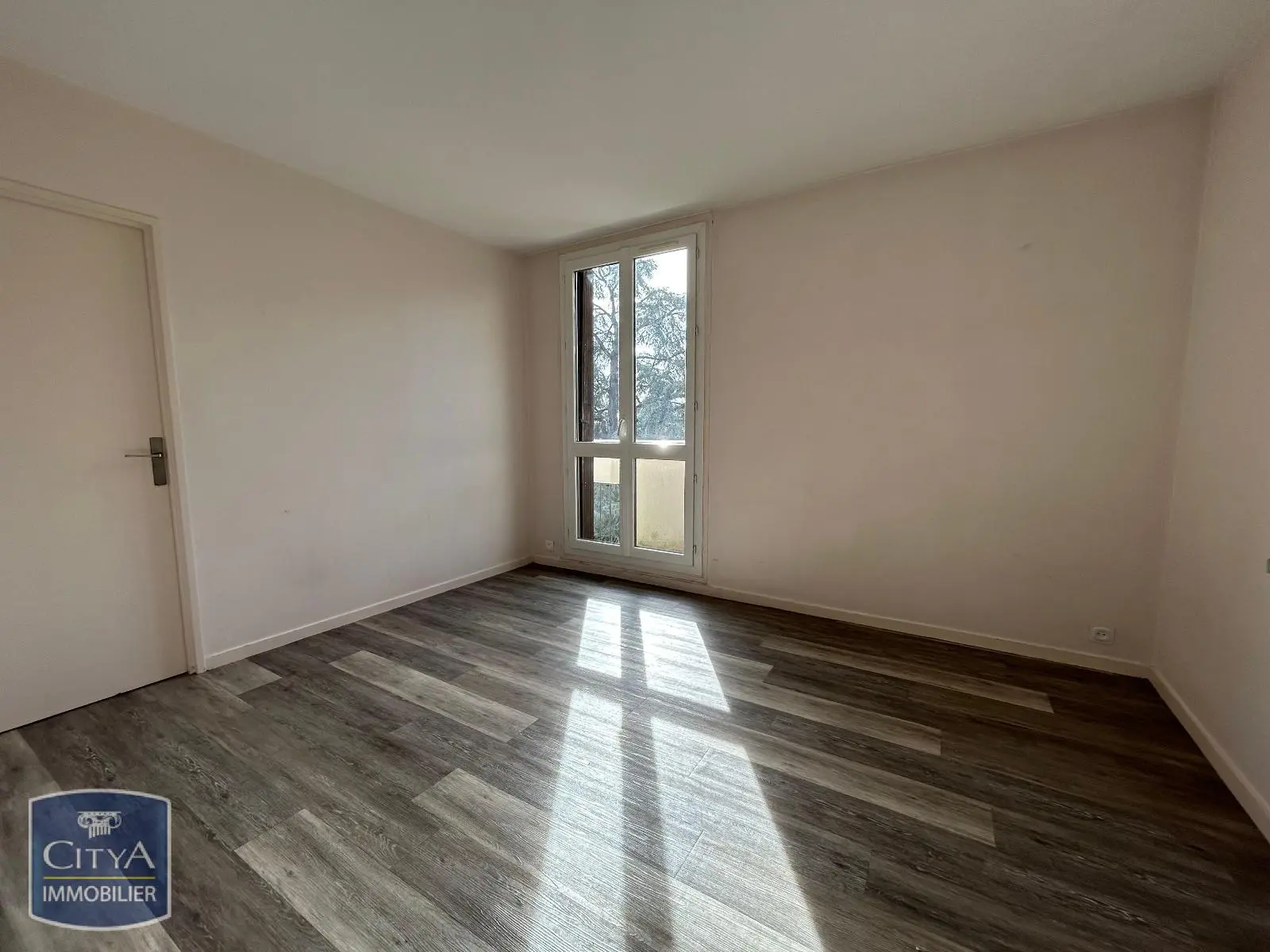 Photo 3 Appartement 4 pièces 80.4m²
