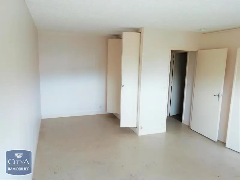 Photo 1 Appartement 1 pièce 33.39m²
