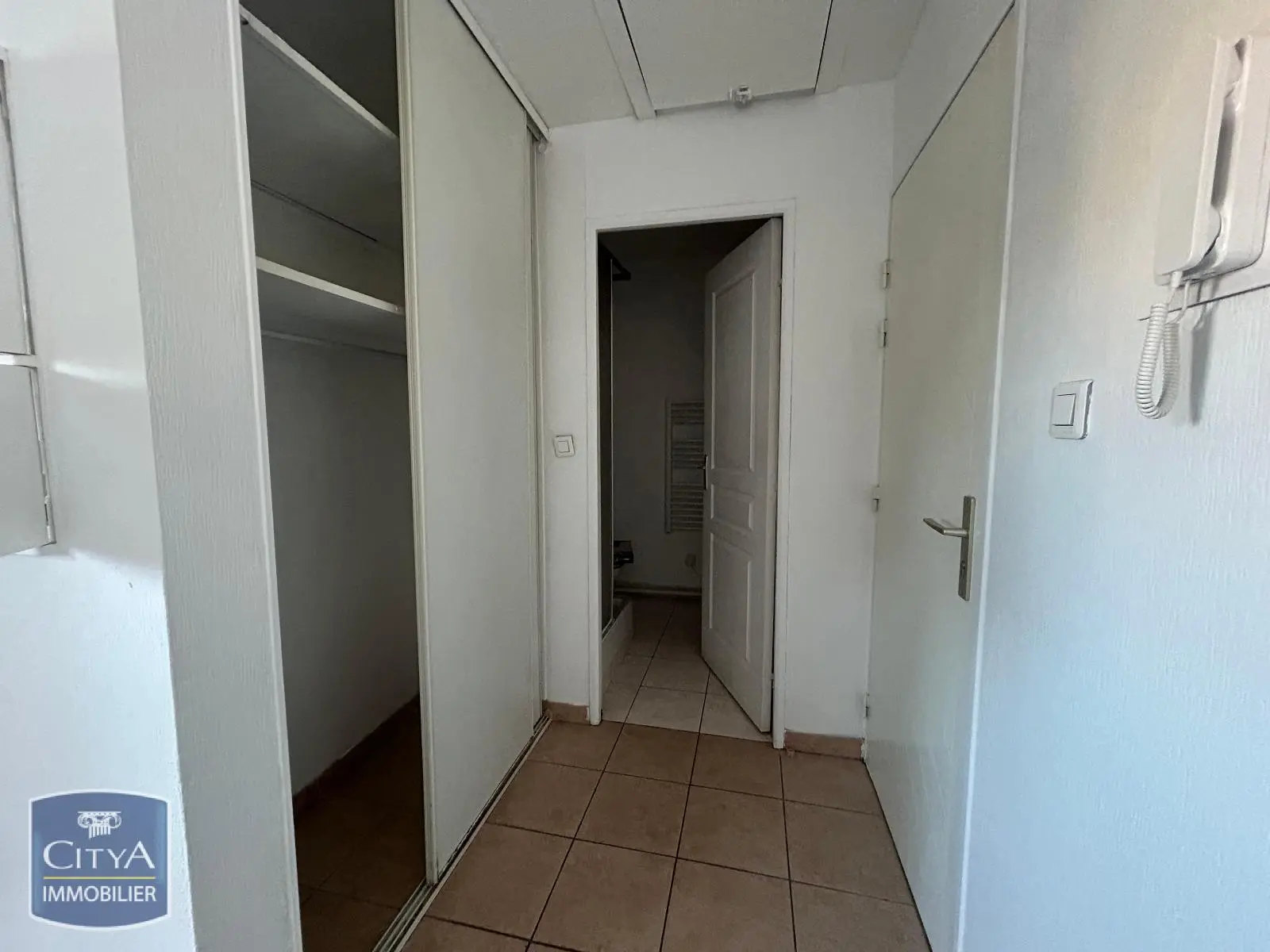 Photo 4 Appartement 1 pièce 24.37m²