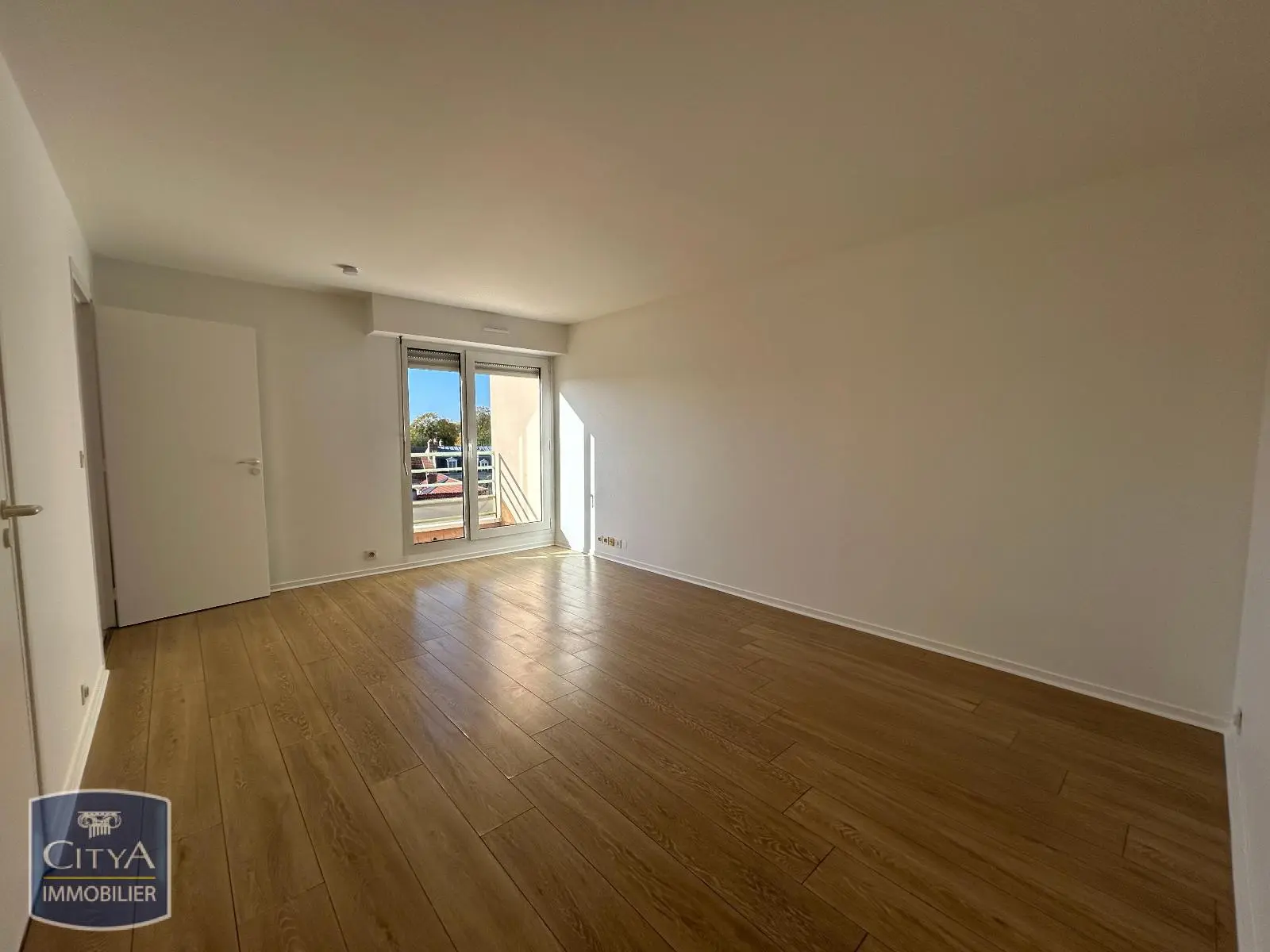 Photo 1 Appartement 1 pièce 26.65m²