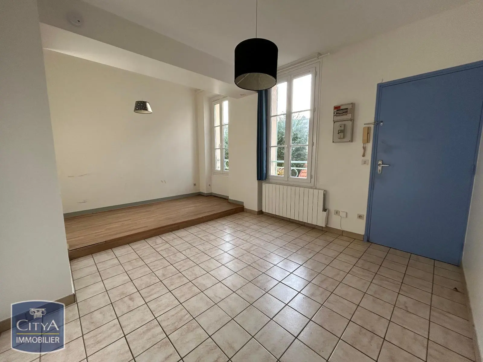 Photo 1 Appartement 1 pièce 23.33m²