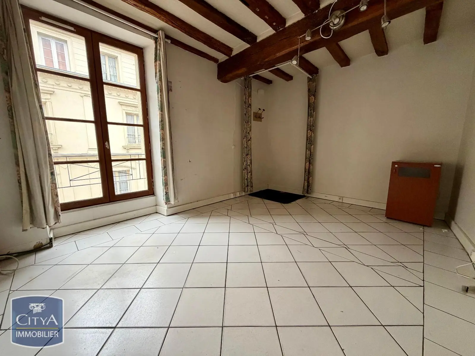 Photo 2 Local Commercial