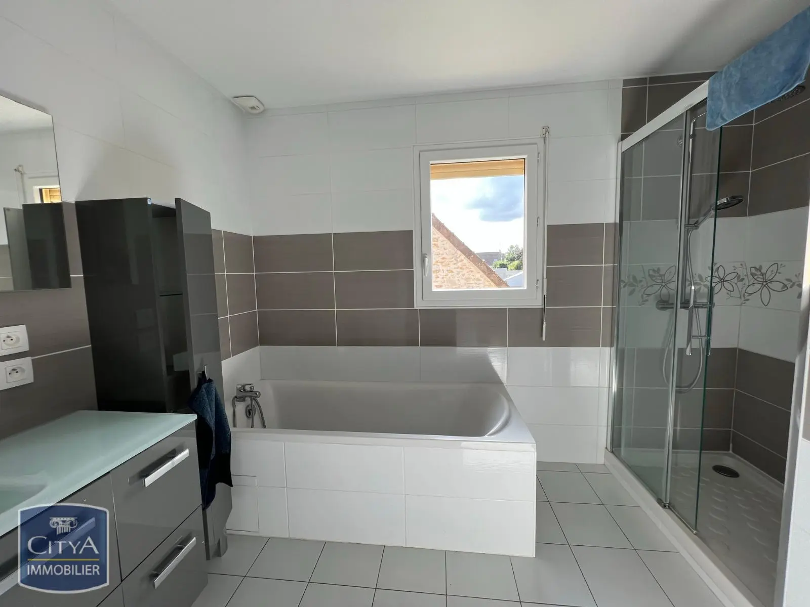 Photo 10 Maison 4 pièces 103m²