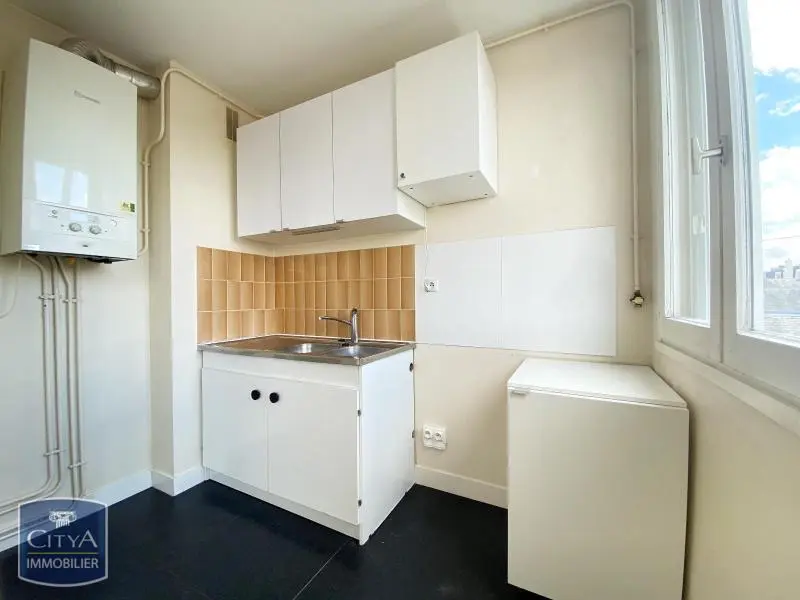 Photo 3 Appartement 1 pièce 30.21m²