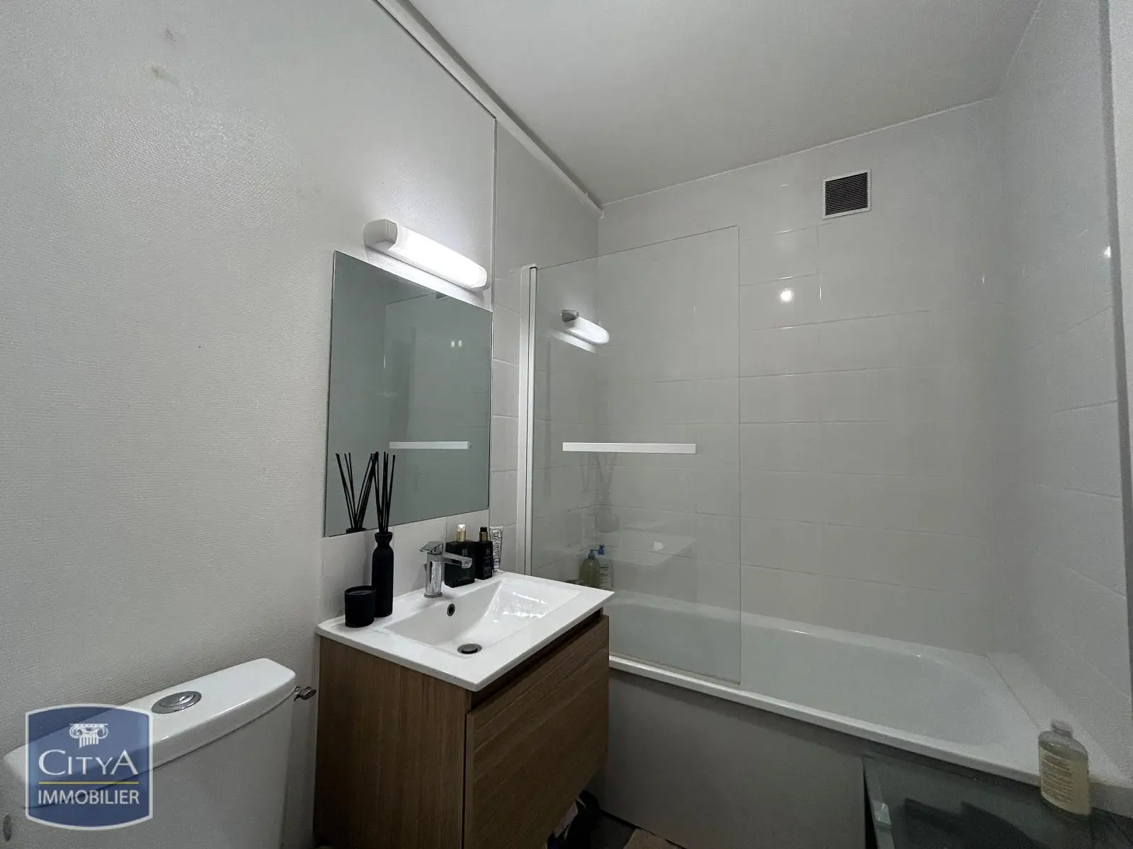 Photo 3 Appartement 1 pièce 30.26m²