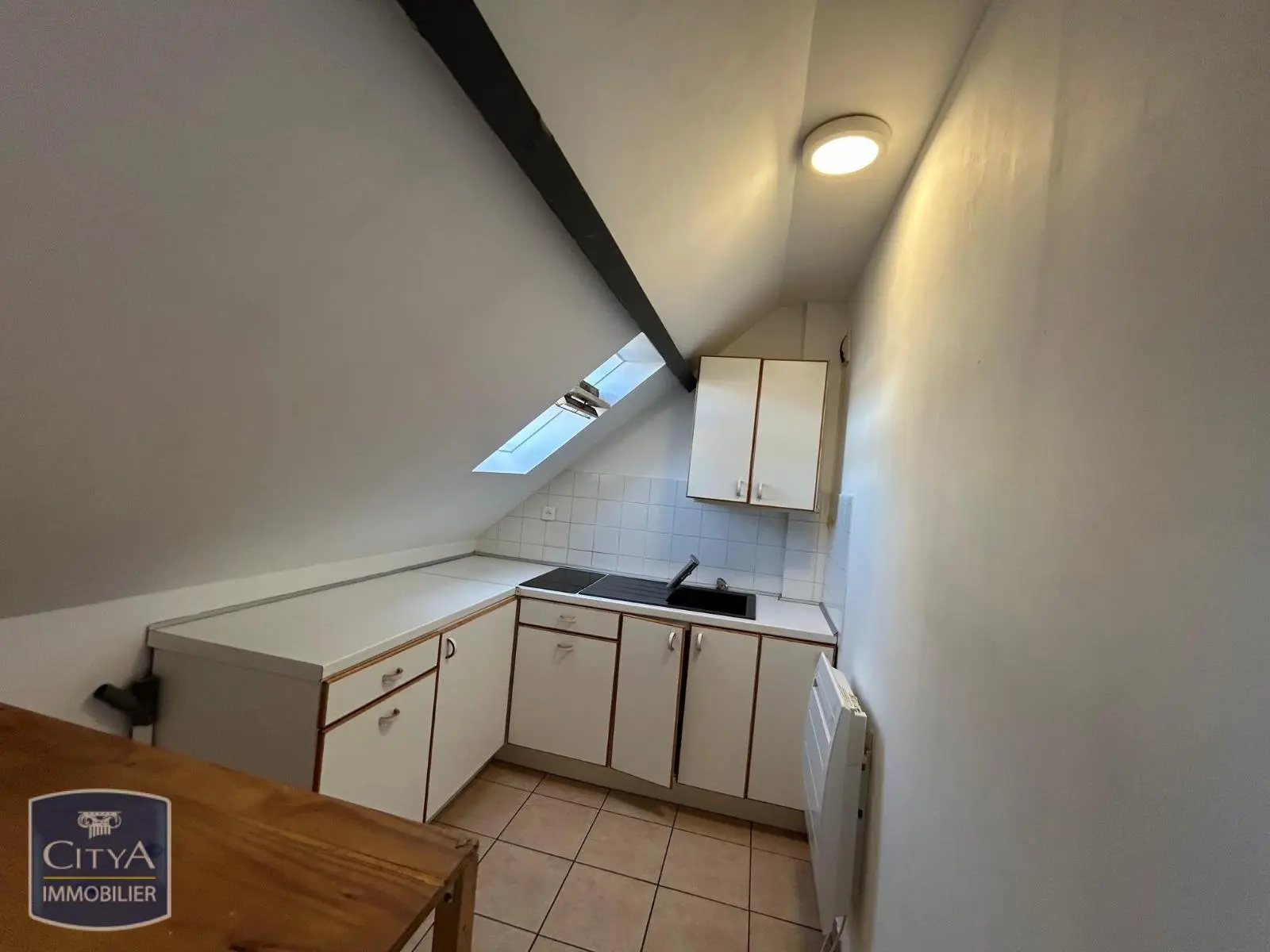 Photo 2 Appartement 1 pièce 24.37m²