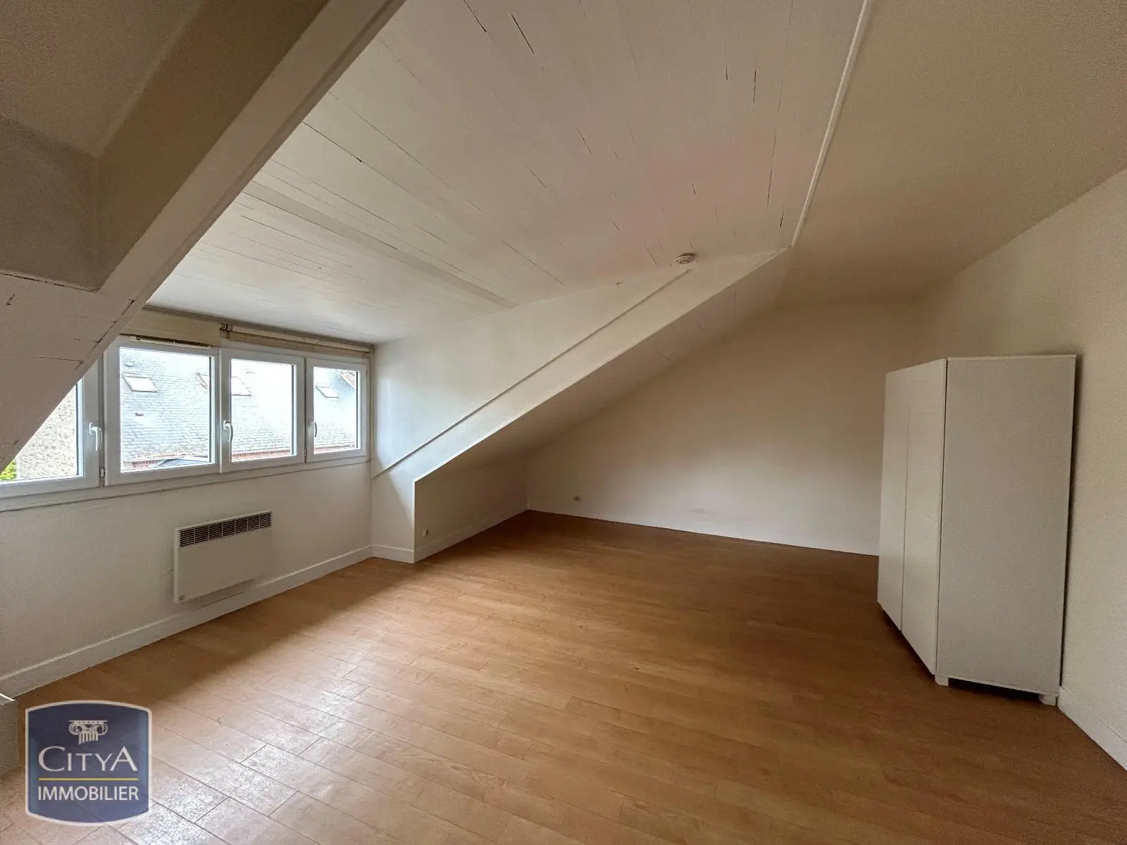 Photo 1 Appartement 1 pièce 23.32m²