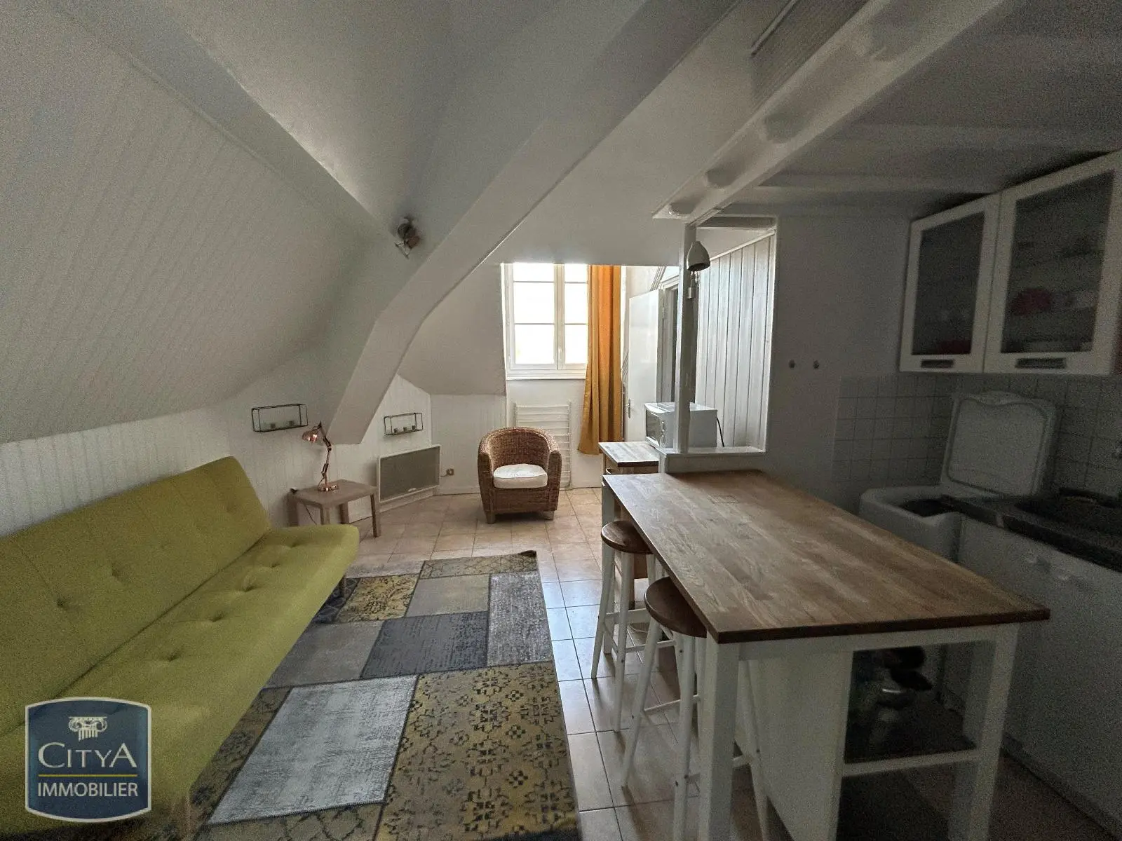 Photo 1 Appartement 1 pièce 18.2m²