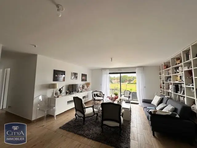 Photo 1 Maison 4 pièces 97.42m²