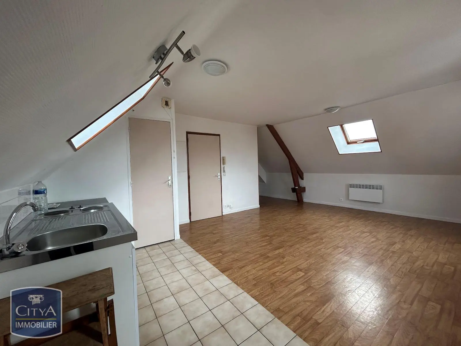 Photo 2 Appartement 1 pièce 23.17m²