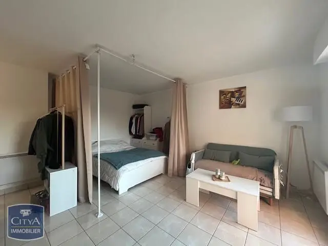 Photo 2 Appartement 1 pièce 31.18m²