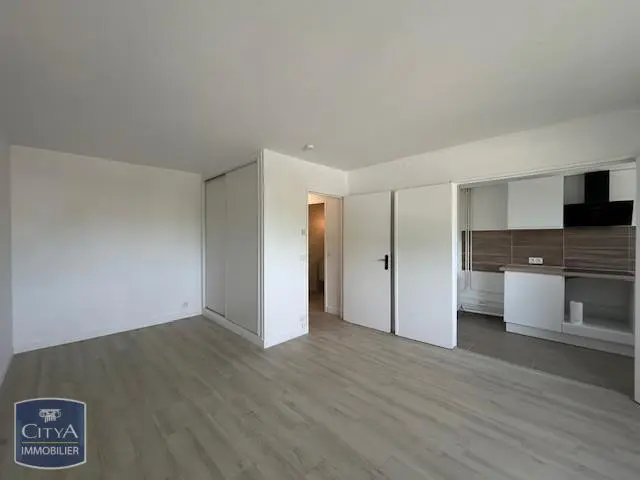 Photo 1 Appartement 1 pièce 33.39m²